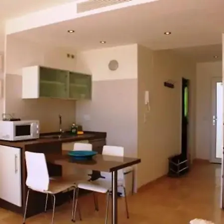 Girasol-2 * קוניל דה לה פרונטרה